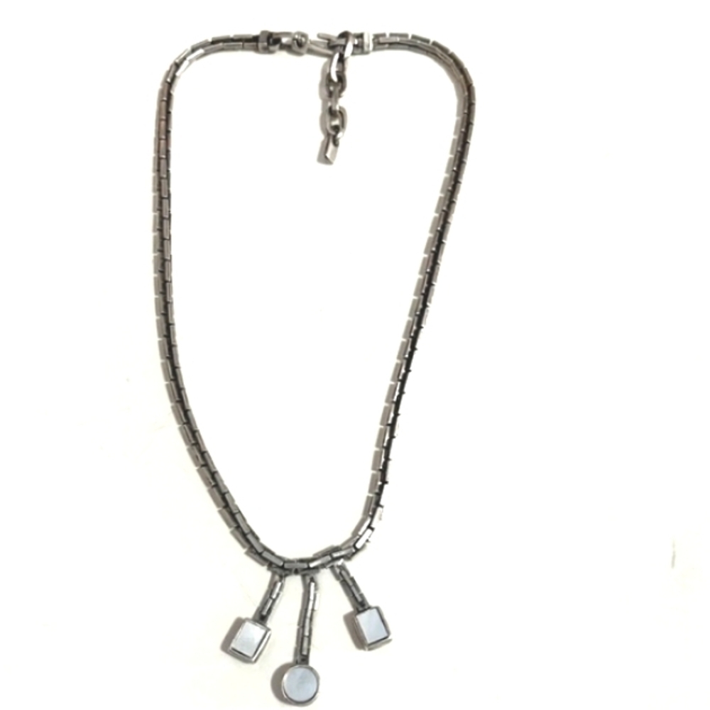VINTAGE KC DESIGNS SILVER-TONE MOTHER OF PEARL PENDANT 17" NECKLACE